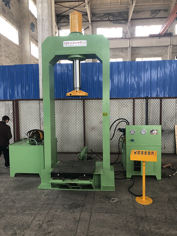 ����Һѹ��