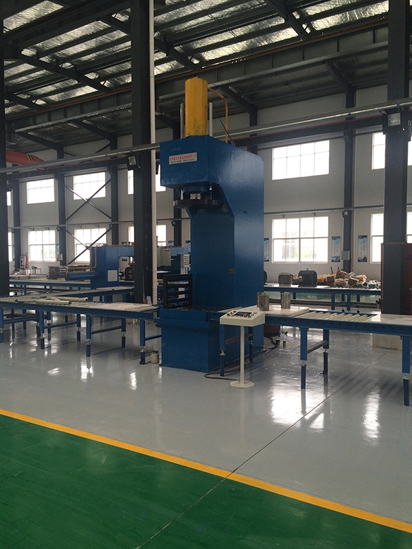 ����Һѹ��